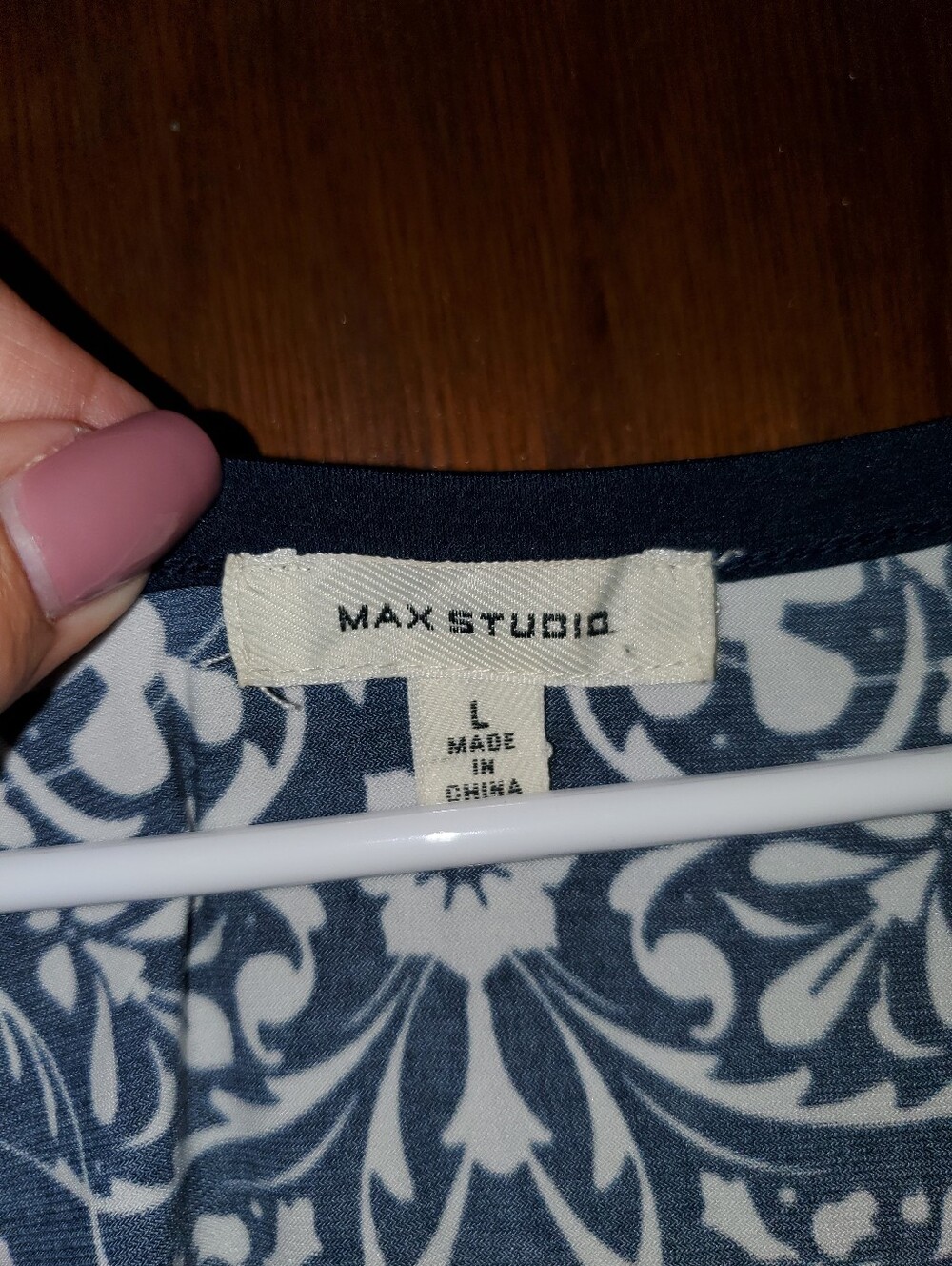 Max Studio Sleeveless Navy & White Patterned Shift Dress Sz Large - Picture 2 of 3